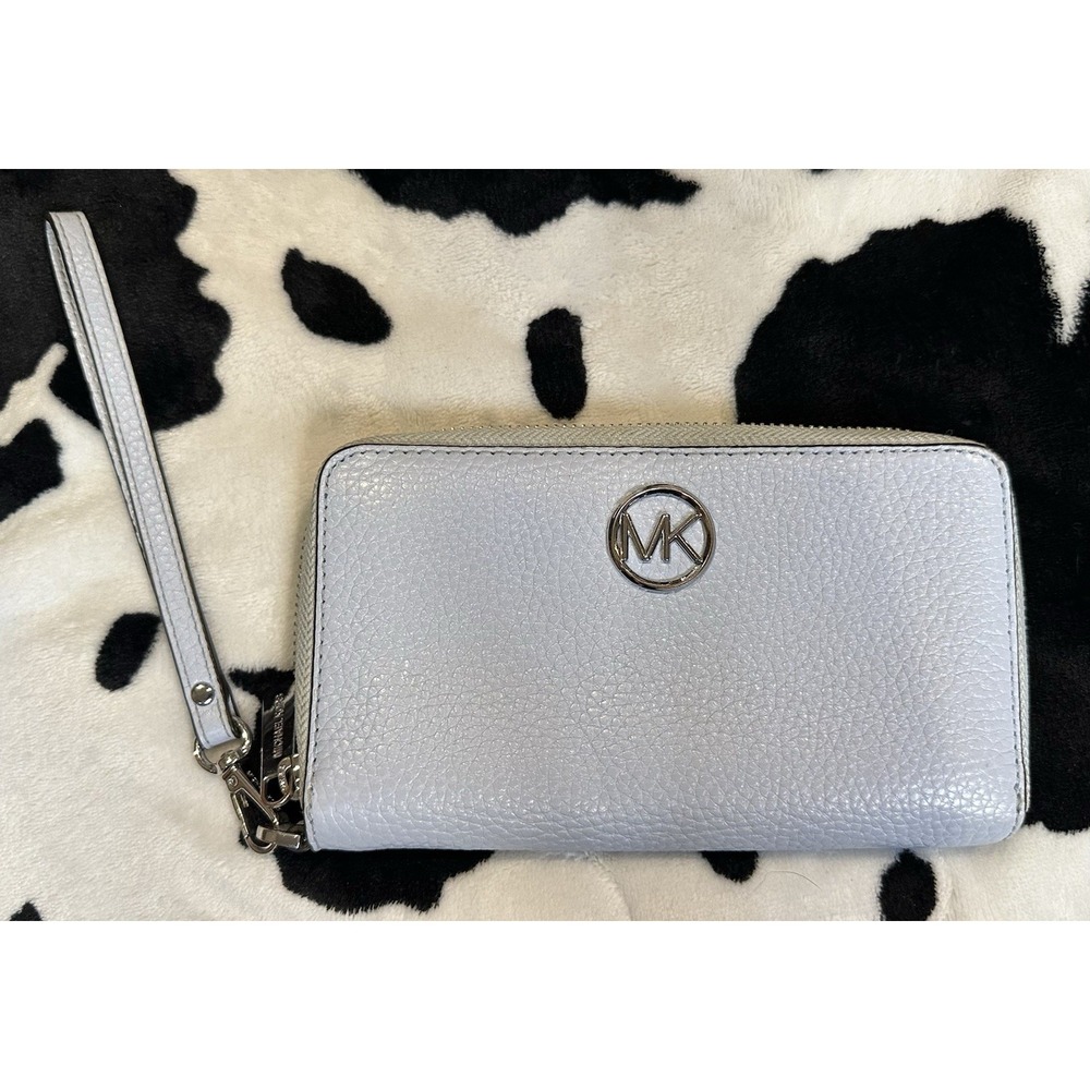 Michael Kors Womens Light Blue‎ Fulton Pebbled Leather Wristlet